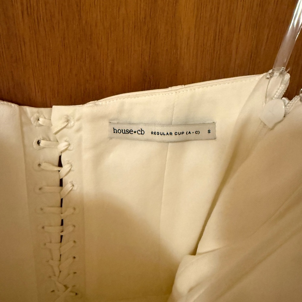 House of CB Strapless Dress - Picture 6 of 7